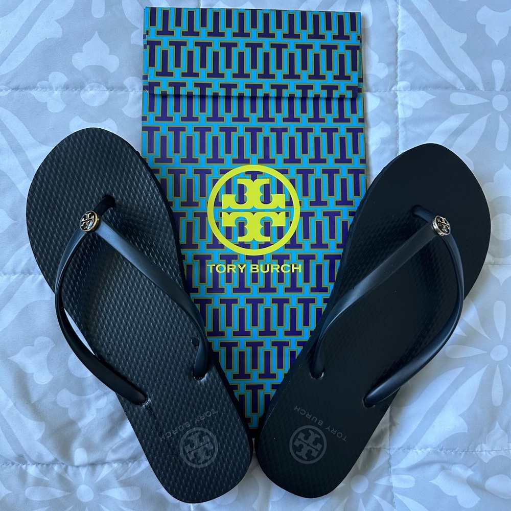 Tory Burch Black Thin Flip-flop